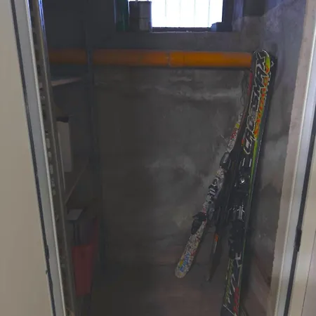 Апартаменты A Stone's Throw From The Slopes In Грессоней-ла-Трините